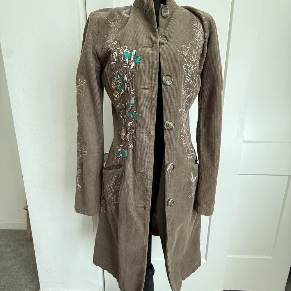 VTG Johnny Was Light Brown w/ Embroidery Long Corduroy Jacket Sz S - Picture 6 of 7